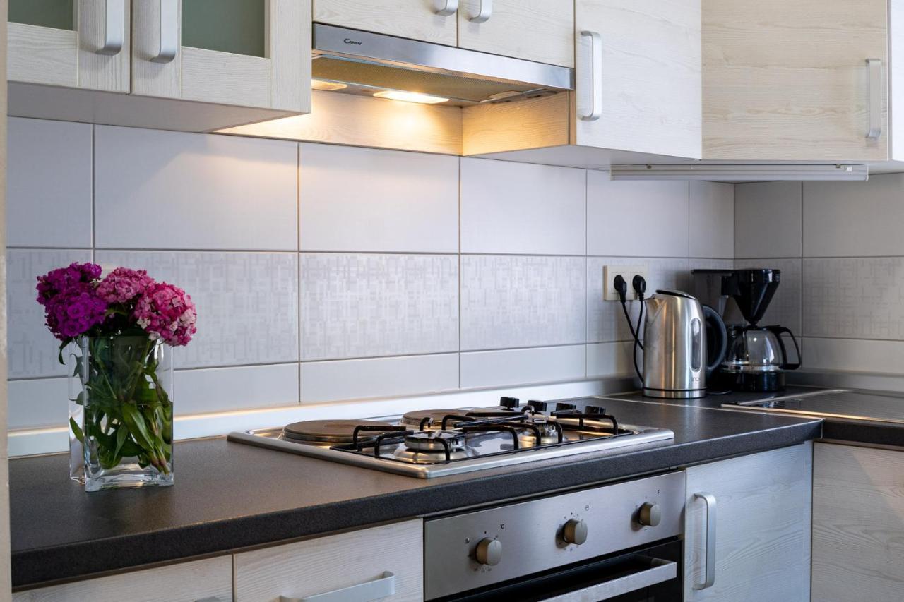 Mistral Apartments Лопар Экстерьер фото